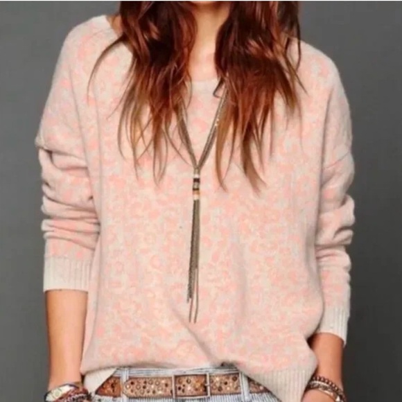 Free People Cool Cat Leopard Print Sweater M Alpaca Wool Blend - Picture 1 of 5
